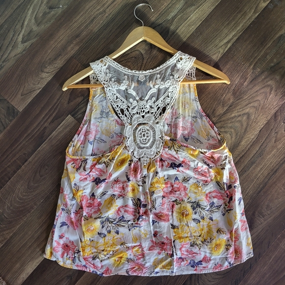 Boho Floral Lace Crochet Tank Top - Picture 7 of 7